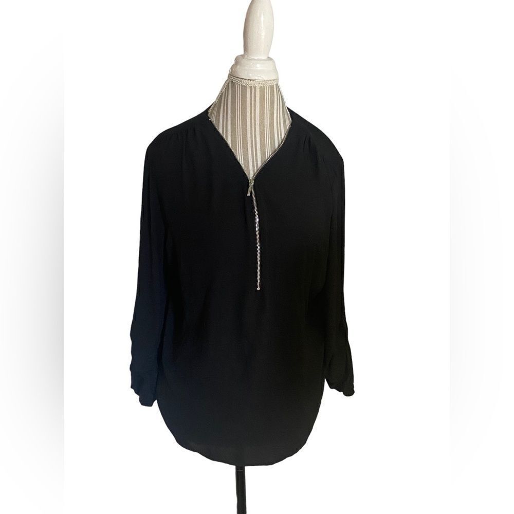 Carmen size CL black blouse excellent condition silver zipper accent